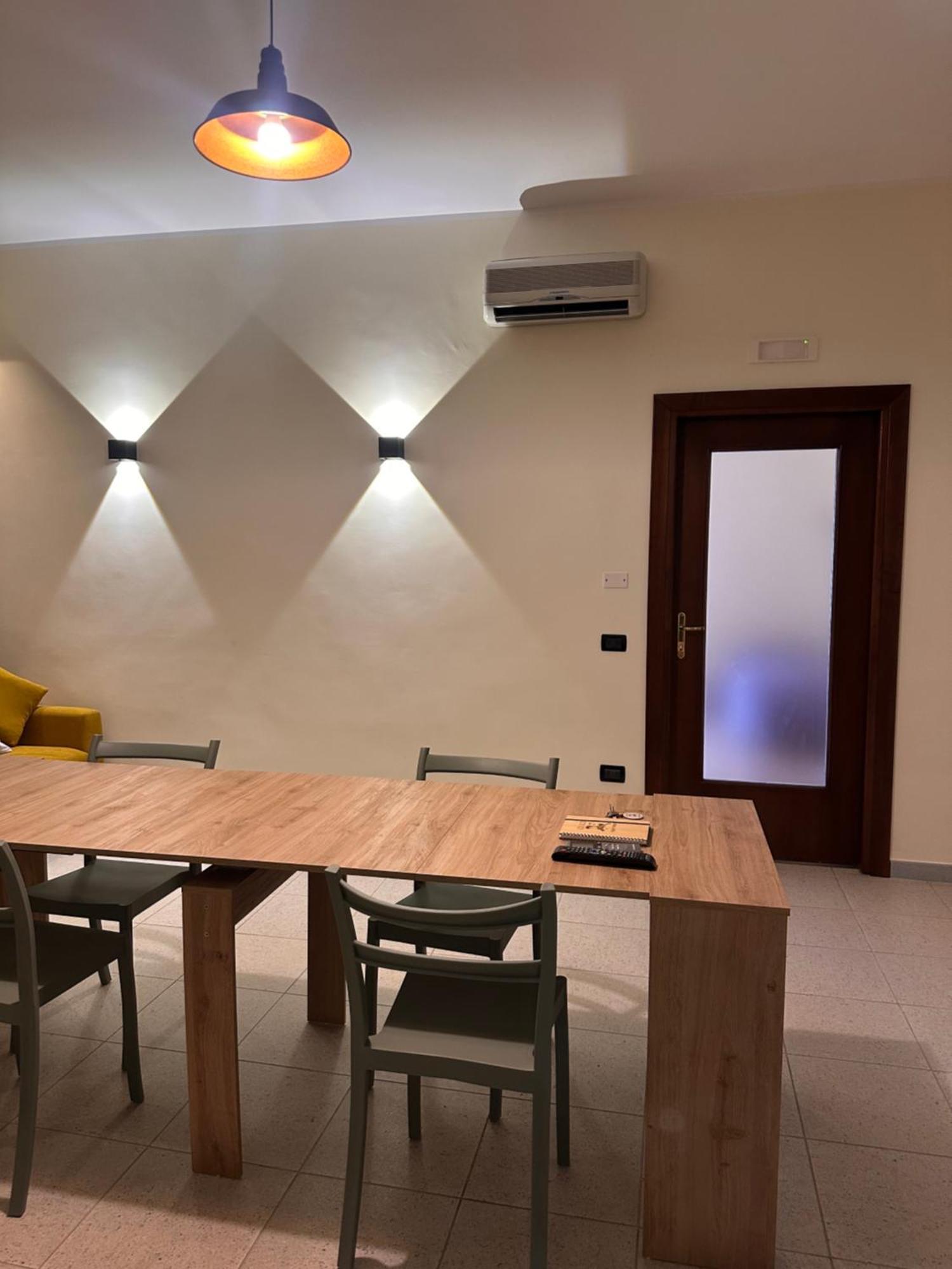 Civico 27 Apartment Фонди Экстерьер фото