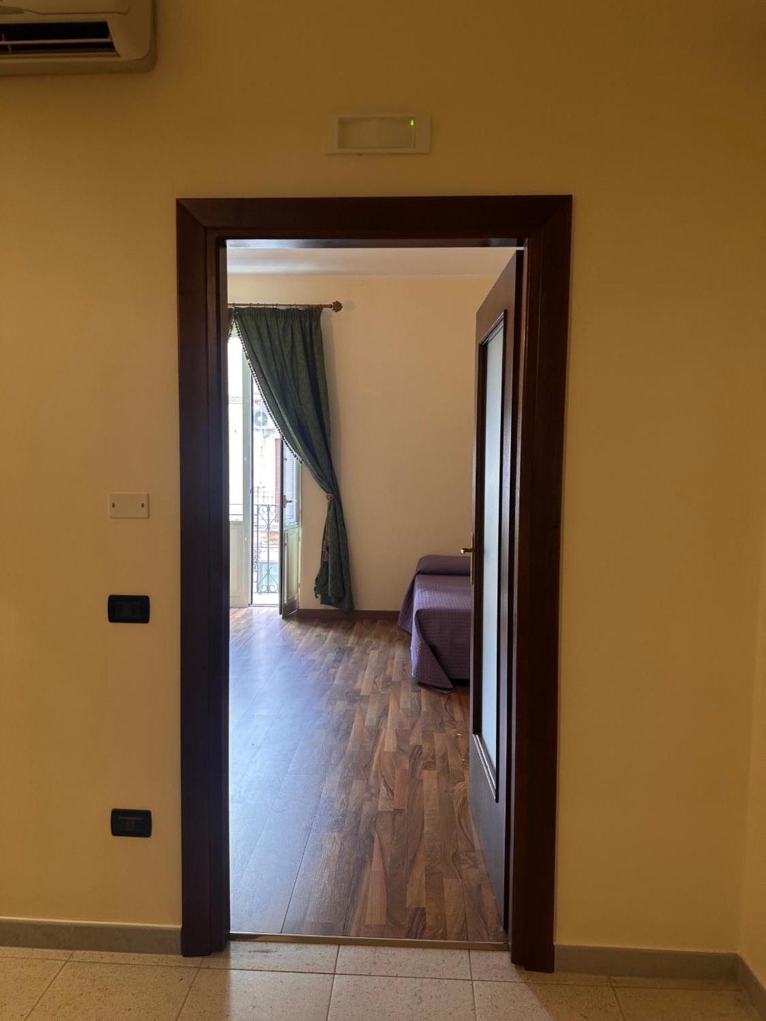 Civico 27 Apartment Фонди Экстерьер фото