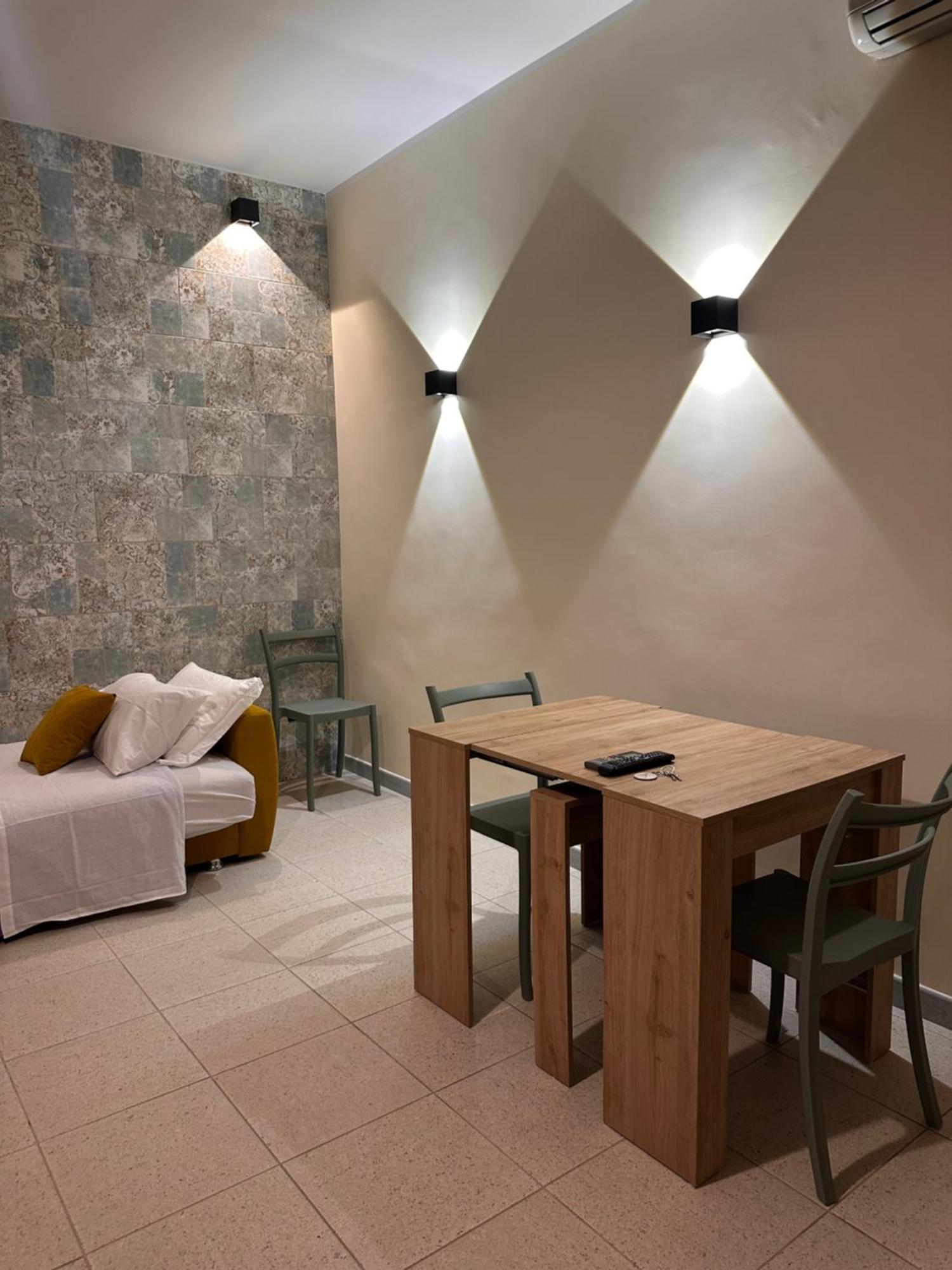 Civico 27 Apartment Фонди Экстерьер фото
